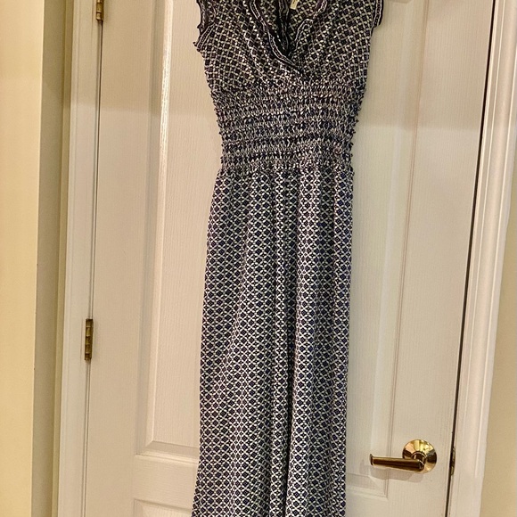 Max Studio Pants - Max Studio Smocked jumpsuit Dress Navy and White